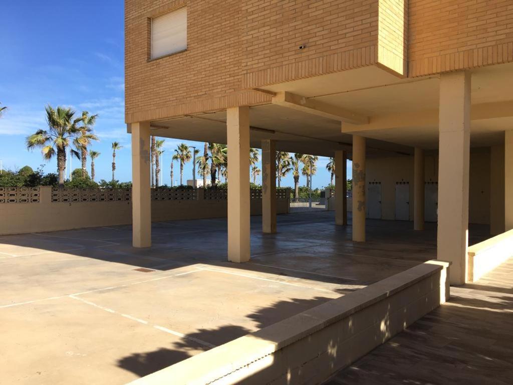 Apartamento A 100 Metros De La Playa Con Grande Terraza Y Vistas Al Mar Daimús Extérieur photo